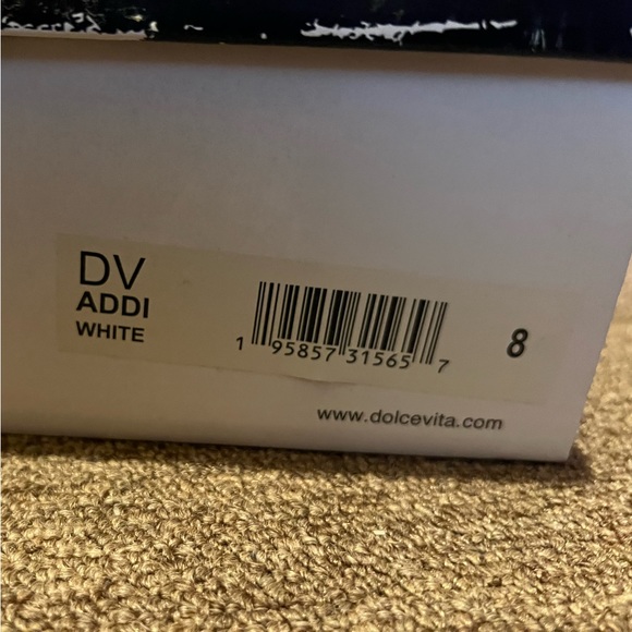 DV by Dolce Vita high-top sneaker for women size 8 BRAND NEW IN THE BOX - Picture 4 of 7